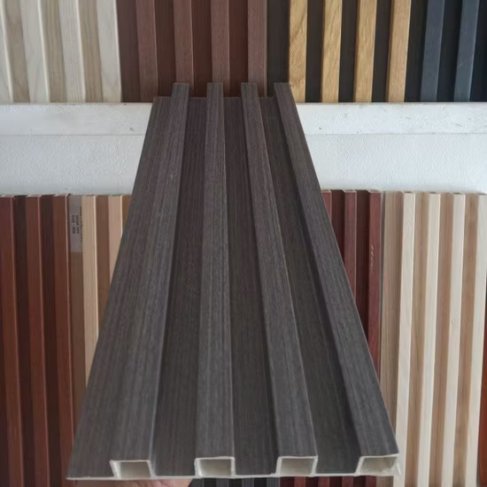 Hot Selling Garden Indoor Decorative Fake Plant Green Leaves Plastic Artificial Grass Flower Decoration Plant Green Hedge Panel